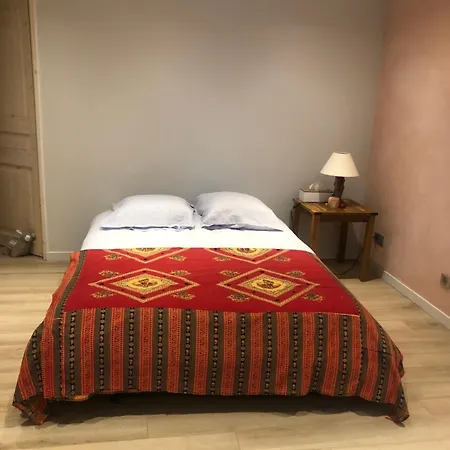 Апартаменты Maison Aux Volets Bleus *