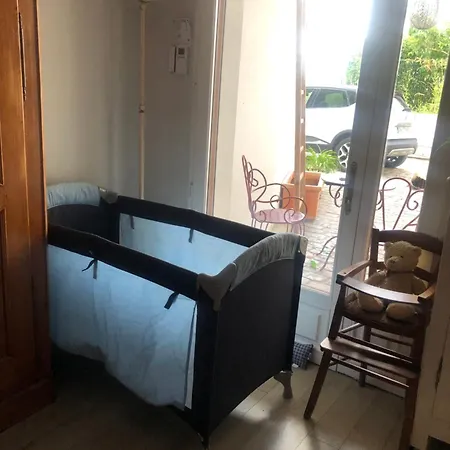 Maison Aux Volets Bleus Апартаменты